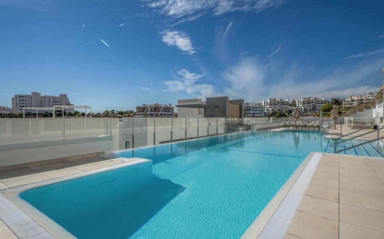 Апартаменты Ar 17 South Bay Эстепона Экстерьер фото